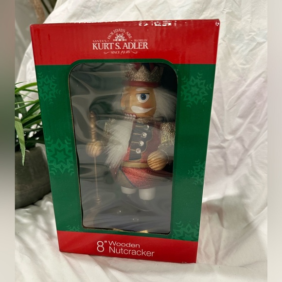 Kurt Adler Hand-Painted Wooden Mini Nutcracker King With Staff & Crown - Picture 1 of 8